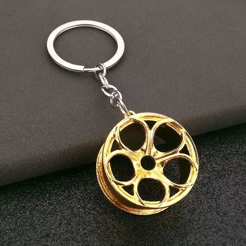 Porte-clés en acier inoxydable pour voiture, porte-clés créatifs avec pièces mécaniques.